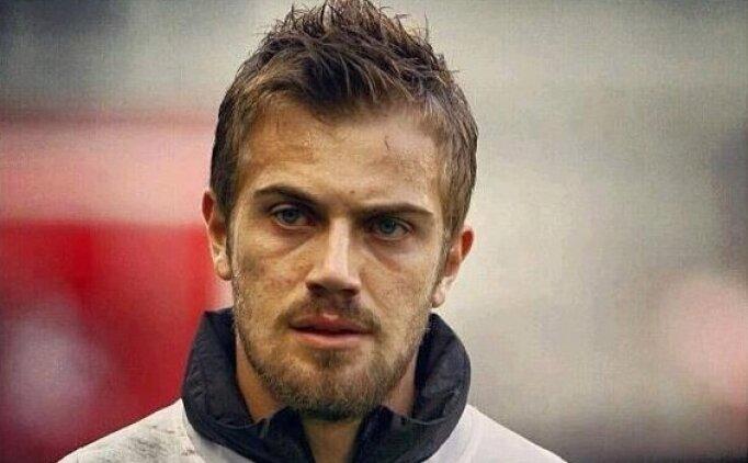 KSCANLAR TOPLANIN !! Türkiye Süper Liginin en YAKIŞIKLI futbolcusunu seçiyoruz . Oyunuz kime  ?