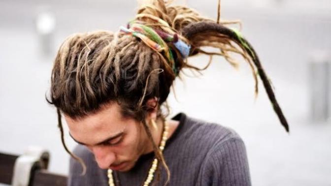 Renkli rasta yaptırmak istesen hangi rengi tercih edersin?