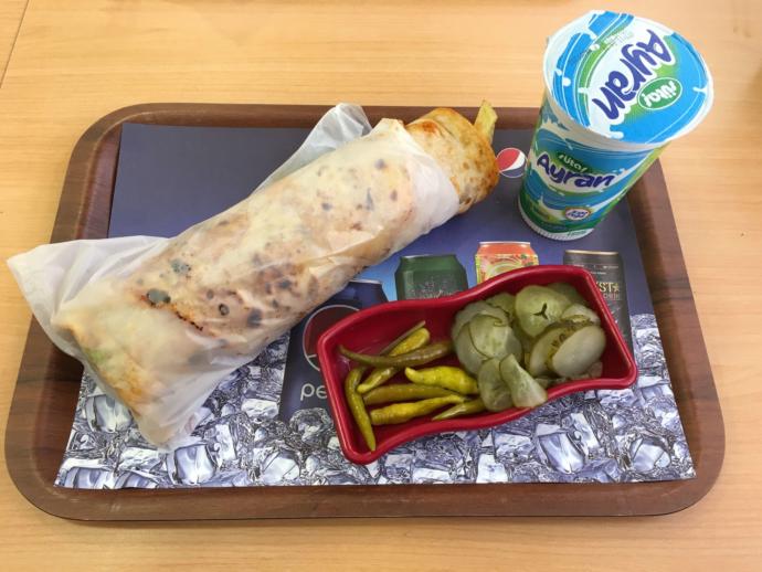 Et döner mi? tavuk döner mi?