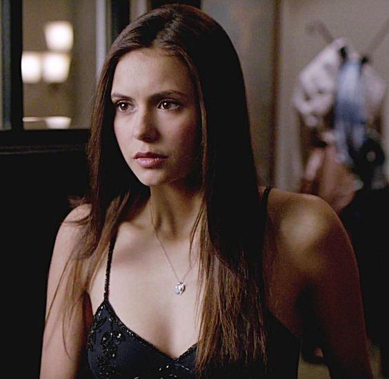 Nina dobrev beğeniyor musunuz?