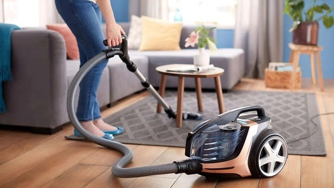 Philips Marathon Ultimate süpürge nasıl, tavsiye eder misiniz?