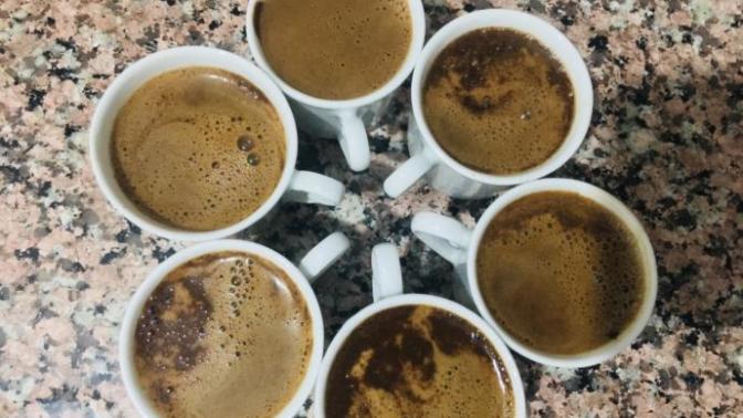 Kahve dediğin köpüklü mü olur, köpüksüz mü?