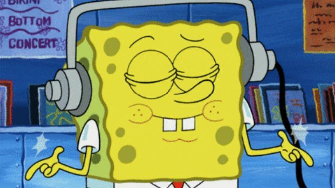 Yüksek sesle müzik dinlemeyi sever misin?