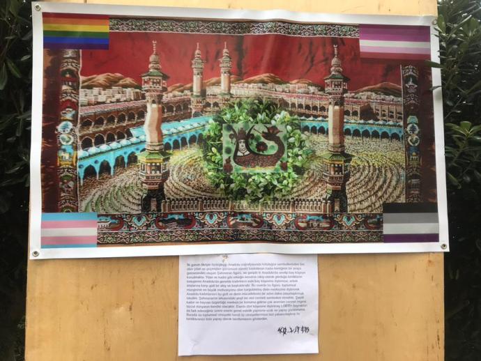 #BogaziciLgbtRezaleti Boğaziçi Üniversitesi önünde Kabe fotoğrafının yere serilmesi hakkında siz ne düşünüyorsunuz?