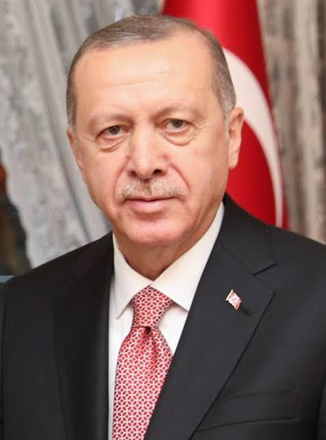 Yarın Cumhurbaşkanlığı seçimi olsa oyunuzu kime verirsiniz ?