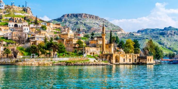 Turizmde doğal güzellikler mi, yoksa tesisler mi turist çeker?