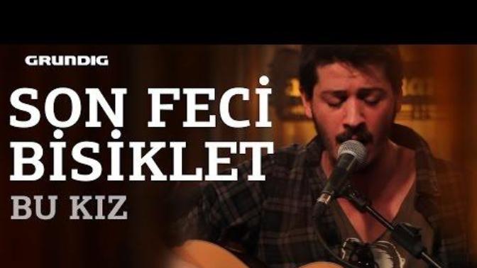 Dinlemeye cesaret edemediğiniz. Sizde anısı olan şarkınız var mı?