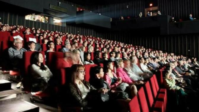 Hangi tür filmleri özellikle sinemada izlemeyi tercih edersiniz?