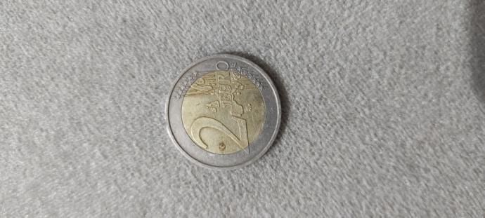 Elim de bu madeni para var bu para hakkında bilgisi olan var mı?