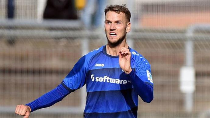 Arkadaşlar önemli, ben Beşiktaşlıyım Fakat galatasaray lisesini kazanırsam oraya gitmek beşiktaşa hainlik olur mu??