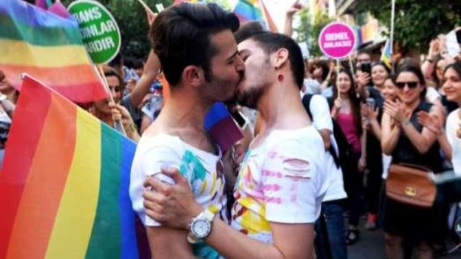 LGBT insanların (çoğunun) saygı safsatası?