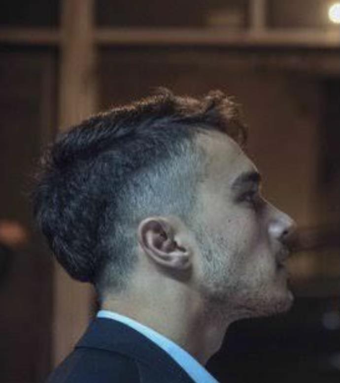 Akın Koçovalı saç stilini nasıl yaparım?