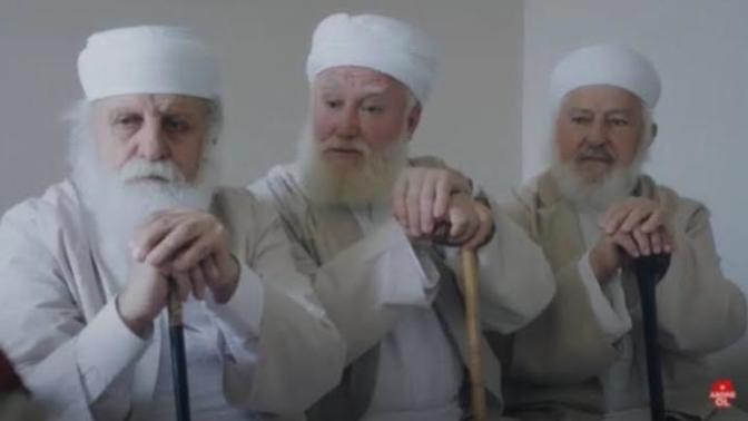Boncuğun dedelerinden istiyorum. Çok mu şey istiyorum hayattan?