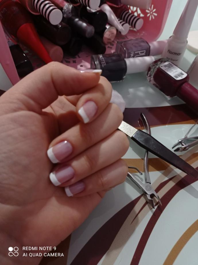 Karsi cinste Ellere dikkat eder misiniz? El guzelligi kriterleri sizce nelerdir?