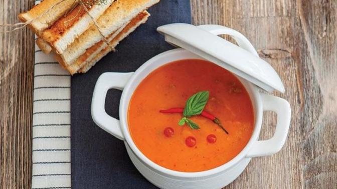 Vedat Milor sordu; Tarhana çorbası mı, mercimek çorbası mı?