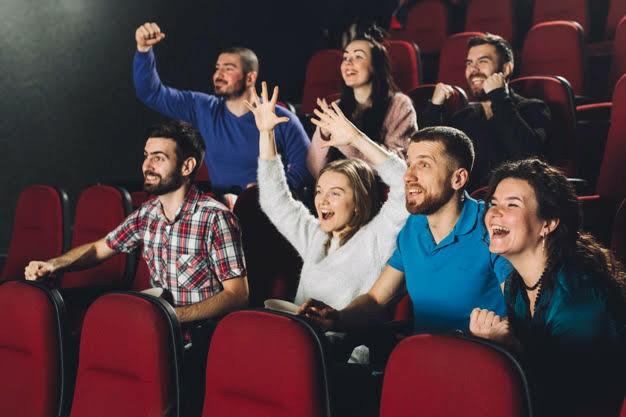 Film izlerken tepki verir misiniz?