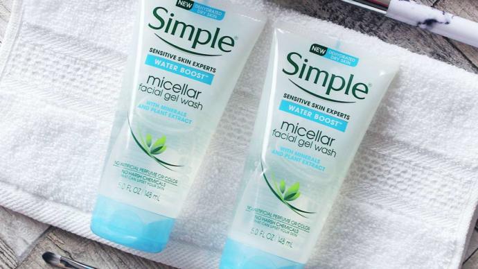 Maske kullanımıyla artan cilt problemlerine nasıl çözüm buluyorsun?