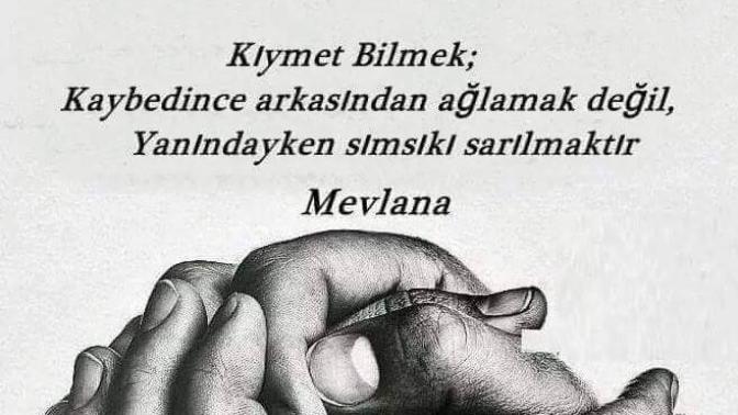 İnsan neden kaybedince anlar değerini, yanında iken kıymet bilmek zor mu?