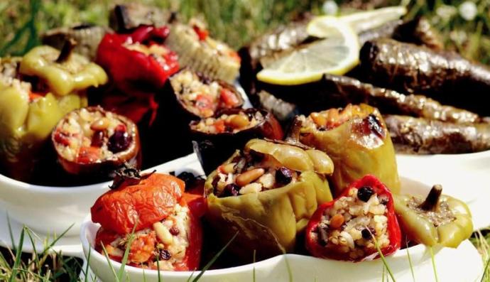 Mercimek Çorbası Yanına Ne İyi Gider? Ne Yapılabilir?