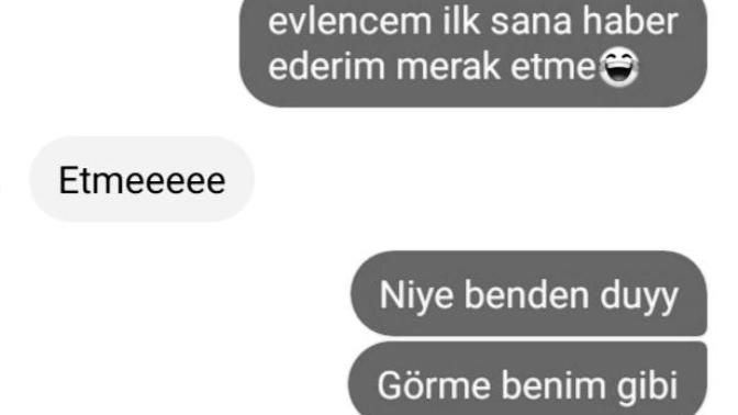 Eski sevgilim benden sonra hemen evlendi bir şekilde kopamadık 😔 ?