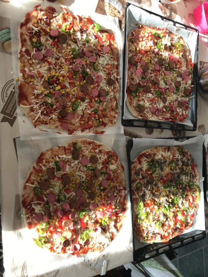 Bugün günlerden pizza Neyli pizza seversiniz?