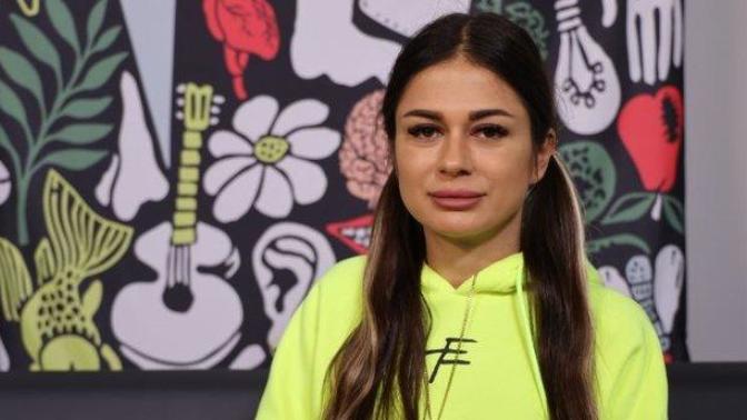 TikTok fenomeni Özgecan Aslan'ı anarken, söyledikleri ile tepki çekti. Ülkede neden herkes fenomen?