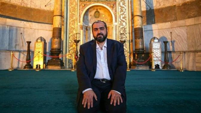 Anayasadan laiklik çıkartılsın diyen Ayasofya İmamı Diyanetin uyarılarına rağmen tweetini geri çekmiyor! Bu adam kime güveniyor?