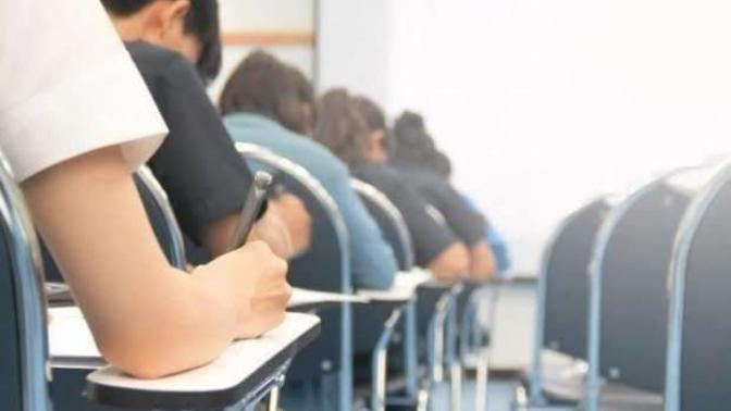 Liselerde ikinci dönemde sınavların yüz yüze yapılması kararı doğru mu?