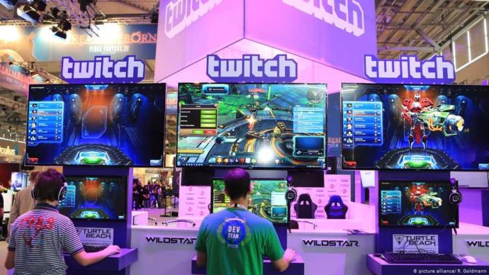 Twitch'te Canlı Yayın Nasıl Açılır? Gerekli Ekipmanlar Nelerdir?