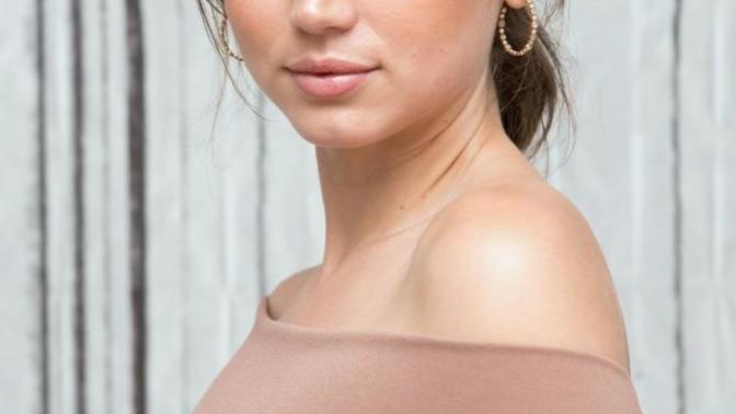 Sizce oyuncu Ana de Armas güzel mi?