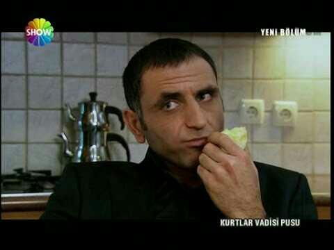 Elma yemeyi sever misiniz?