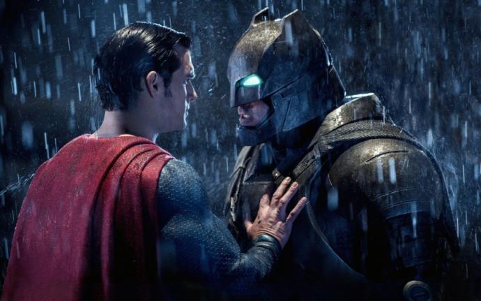 Batman i̇zleme sırası nasıl olmalı? Batman kronolojik i̇zleme sırası bilenler var mı?