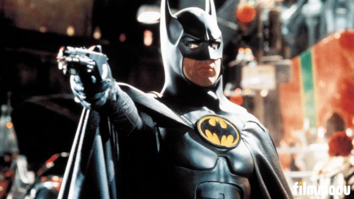 Batman i̇zleme sırası nasıl olmalı? Batman kronolojik i̇zleme sırası bilenler var mı?