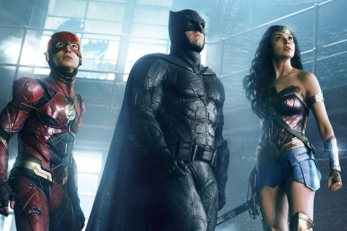Batman i̇zleme sırası nasıl olmalı? Batman kronolojik i̇zleme sırası bilenler var mı?