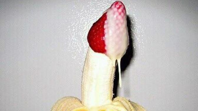 Çilek neden seksi bir meyvedir? muz çok anlaşılıyor da :D neden çilek?