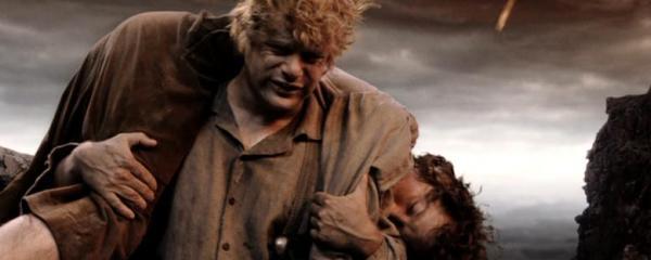 Sam reis Frodoyu sırtında taşıdı dağa sırtında