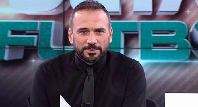 Beyaz futbolda en sevdiğiniz yorumcu kim?