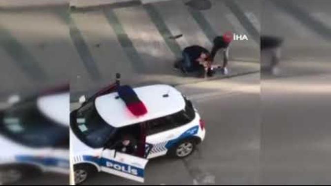 Antalya’da metruk binaya giren şüpheli, kendisini yakalayan polislere zor anlar yaşattı. Sizce bu arkadaşın kafası mı güzel?