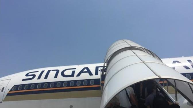 Bugüne kadar en uzun kaç saat uçak yolculuğu yaptınız?