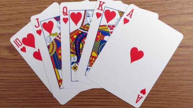İlişkileri pokere benzetecek olursak, Royal flush demek için ne lazım?