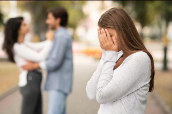 Aşk hayatınızda genelde terk eden mi yoksa terk edilen mi oldunuz?