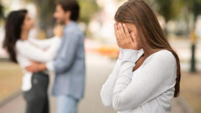 Aşk hayatınızda genelde terk eden mi yoksa terk edilen mi oldunuz?
