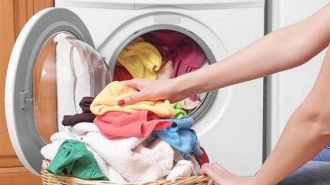 Çamaşır yıkarken etiketindeki ısı önerisine uyar mısınız?