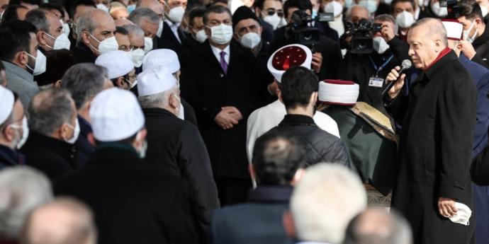 Sizce Sağlık Bakanı Fahrettin Kocanın özrü kabul edilir mi?