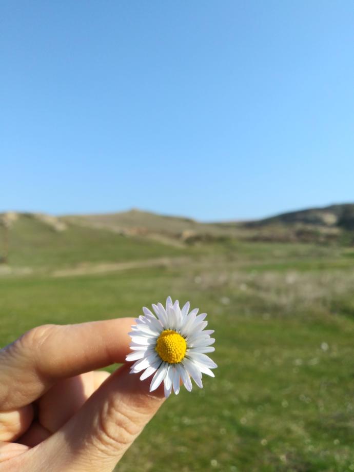 Kadınlar Günü'nde, ojeli parmaklarla #KeyfimBilir demek istediklerin neler KScan?