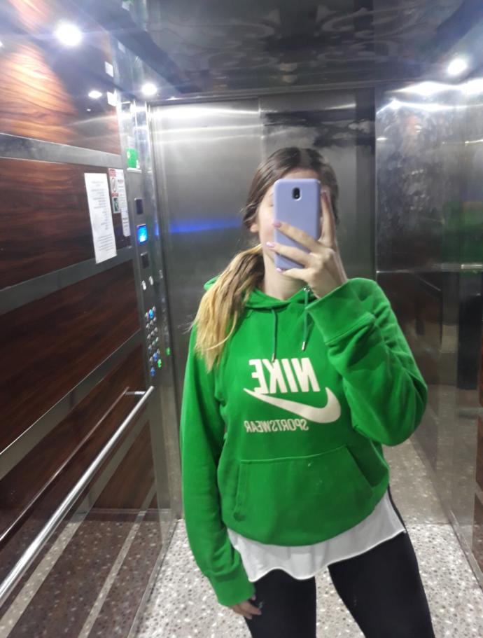 Kadınlar Günü'nde, ojeli parmaklarla #KeyfimBilir demek istediklerin neler KScan?