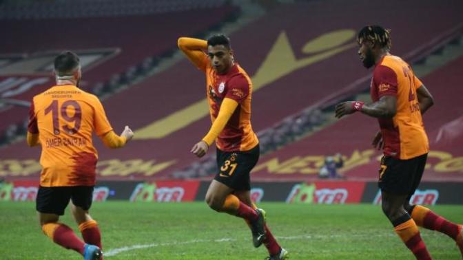 Galatasaray 2 Erzurumspor 0, ve lider bugün ilk yarıda bulduğu gollerle rahat kazandı! Maçı nasıl buldunuz?