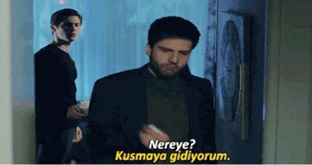 Ebru Polat, sevgilisine ayağını öptürdüğü paylaşımı ile mide mi bulandırdı?