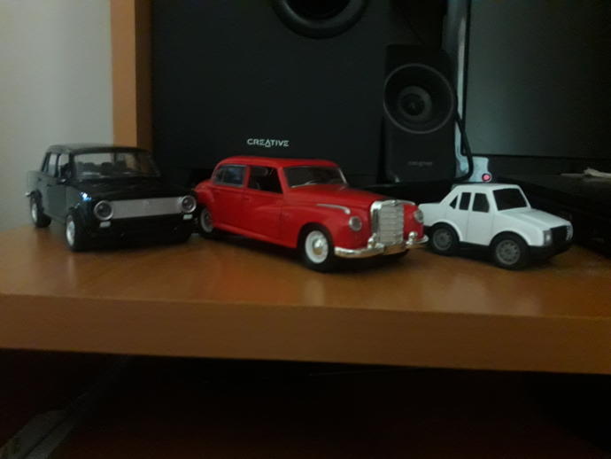 Oyuncak arabalara karşı ilginiz var mı?
