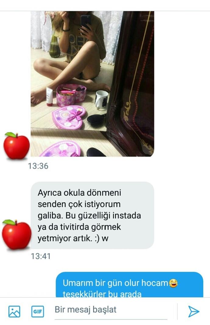 Evli hocamın bana böyle iltifatlarda bulunması normal mi ?